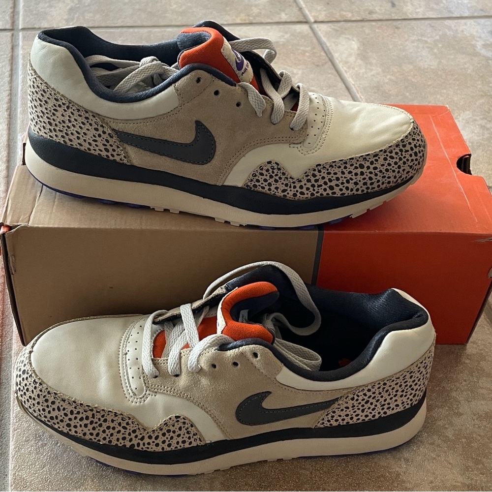 Original & NEW Nike Air Safari Sneakers for Men